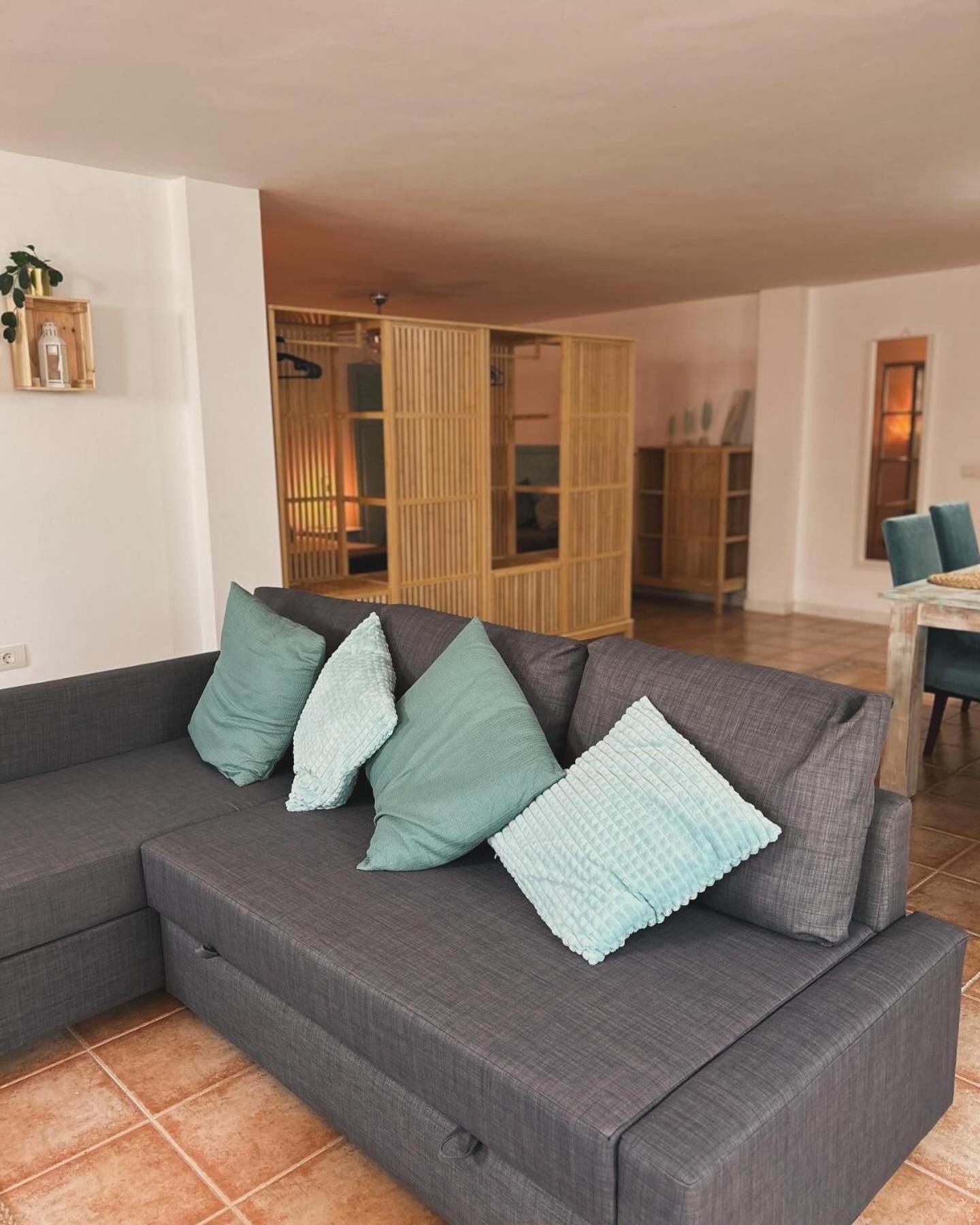 Large Studio Apartment! Costa Teguise Exterior photo